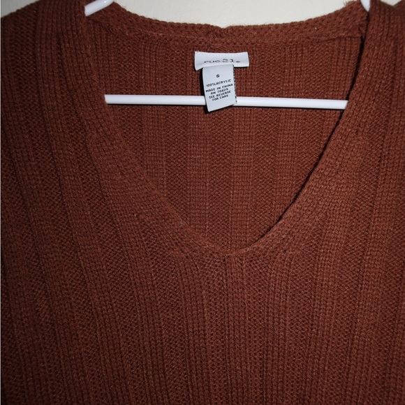 Rue21 Brown Distressed Sweater - Picture 4 of 9